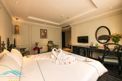 Hanoi Emerald Waters Hotel Valley – Photos 9